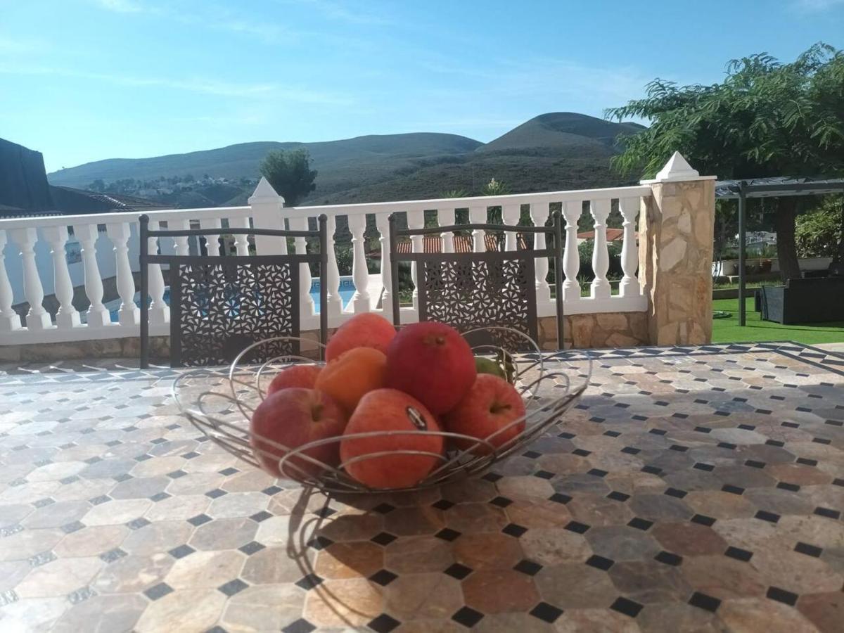 הוילה Turís Buen Estar, Piscina, Barbacoa, Jacuzzi En Valencia מראה חיצוני תמונה