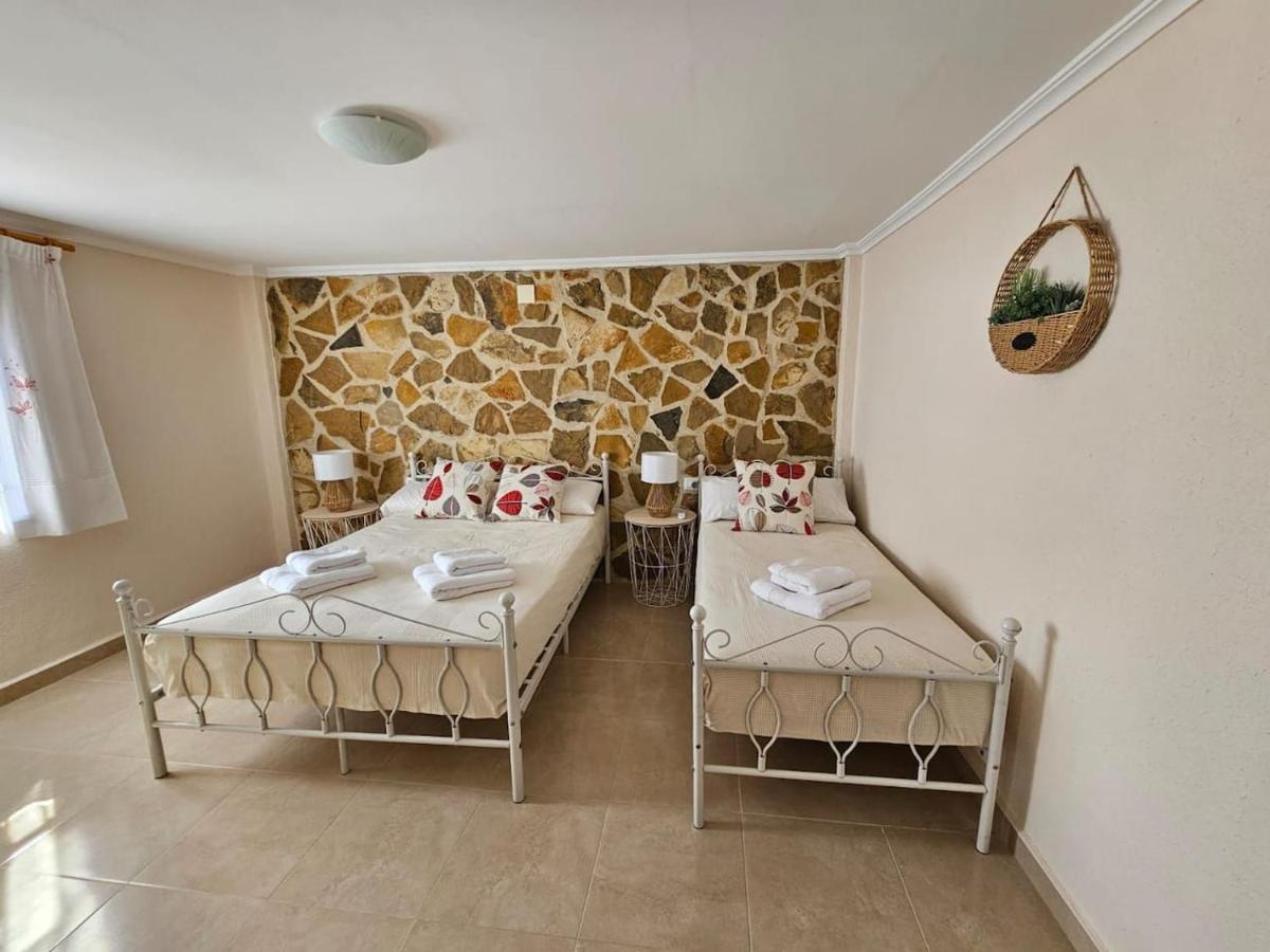 הוילה Turís Buen Estar, Piscina, Barbacoa, Jacuzzi En Valencia מראה חיצוני תמונה