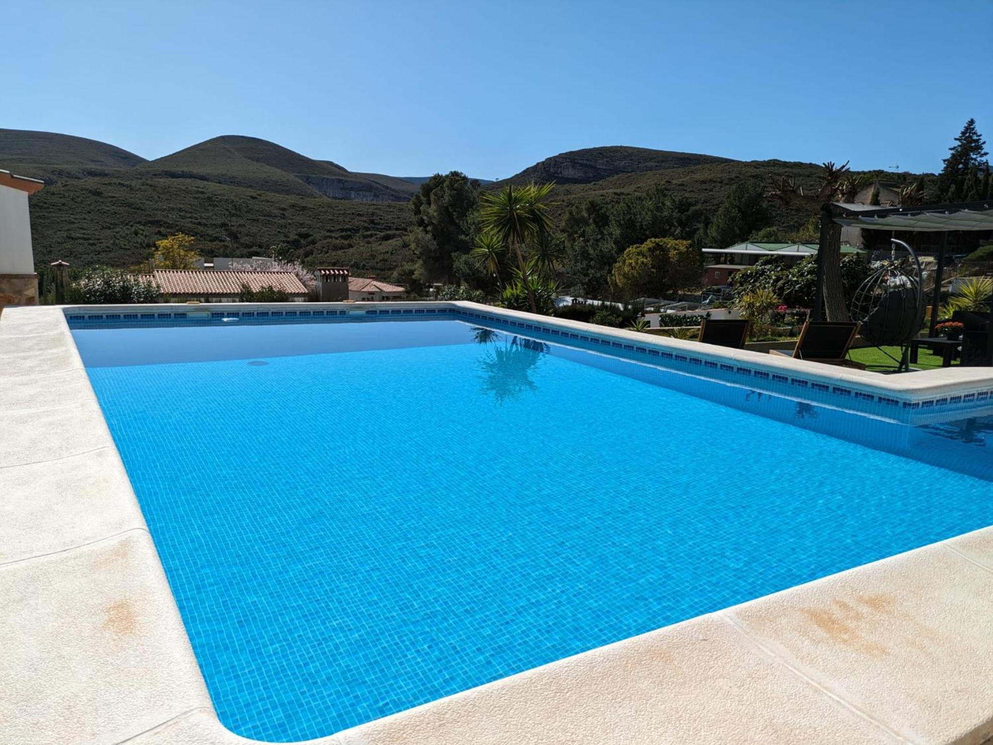 הוילה Turís Buen Estar, Piscina, Barbacoa, Jacuzzi En Valencia מראה חיצוני תמונה