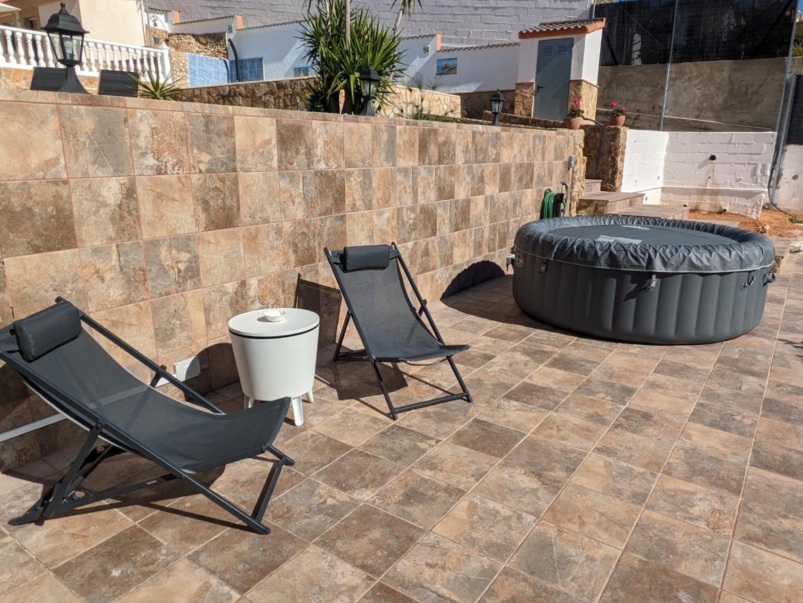 הוילה Turís Buen Estar, Piscina, Barbacoa, Jacuzzi En Valencia מראה חיצוני תמונה
