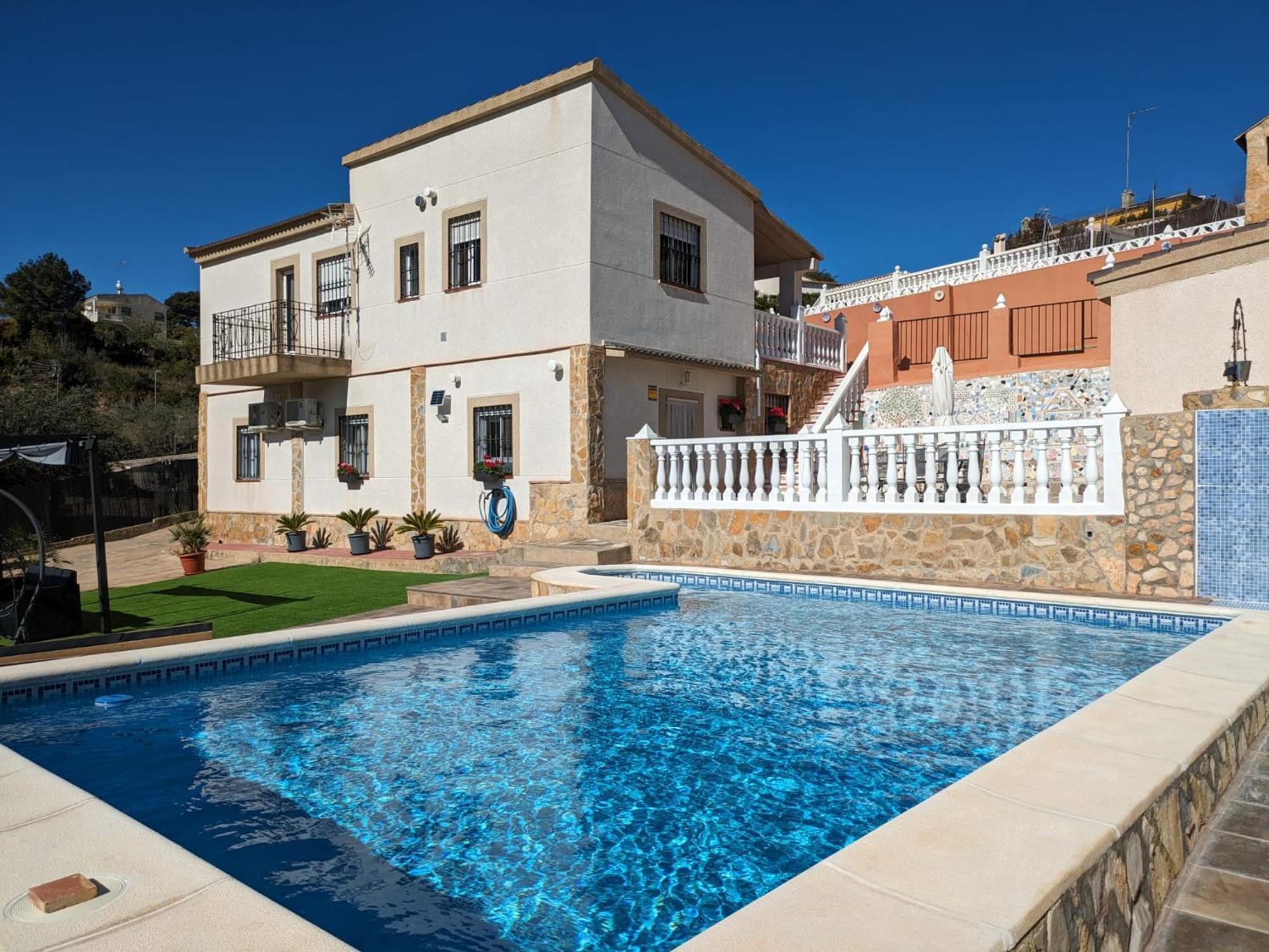 הוילה Turís Buen Estar, Piscina, Barbacoa, Jacuzzi En Valencia מראה חיצוני תמונה