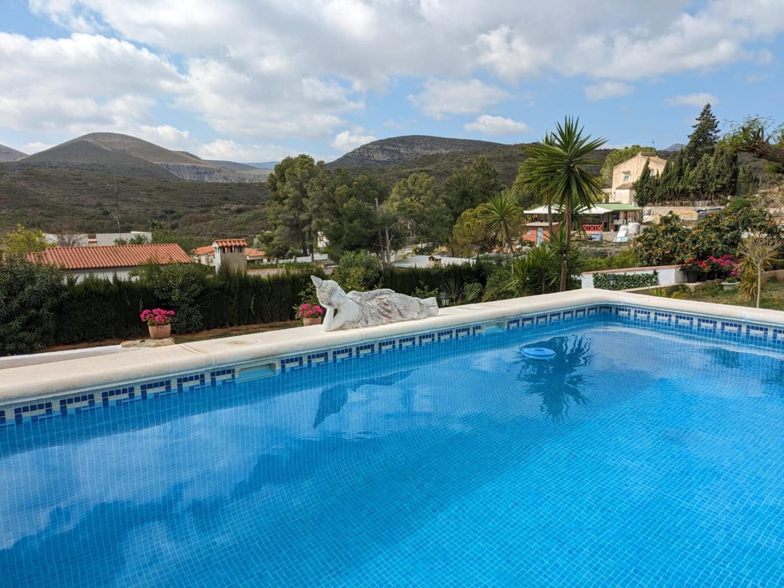 הוילה Turís Buen Estar, Piscina, Barbacoa, Jacuzzi En Valencia מראה חיצוני תמונה