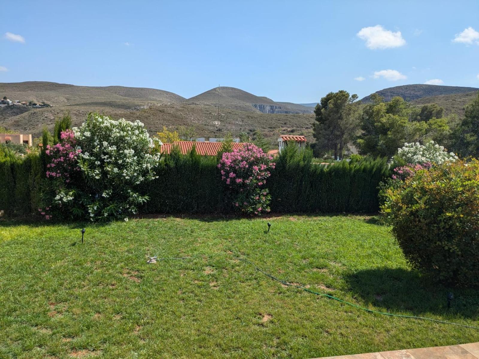 הוילה Turís Buen Estar, Piscina, Barbacoa, Jacuzzi En Valencia חדר תמונה